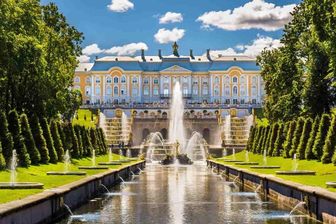 Cung điện vườn Peterhof