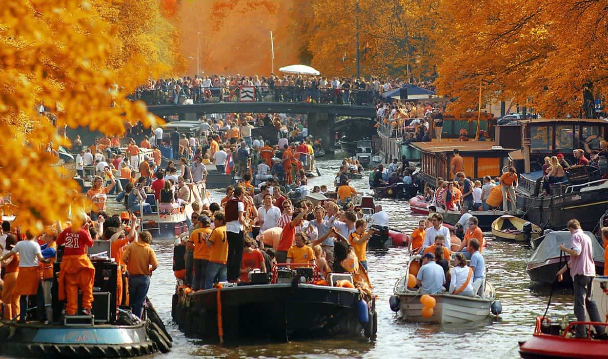 Ngày Nữ Hoàng (Queen's day)